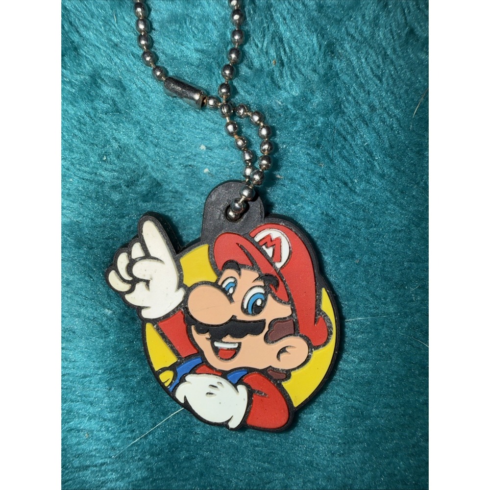 Super Mario Nintendo 2012 Rare Promo‎ Keychain / Rubber Key ring Collectible